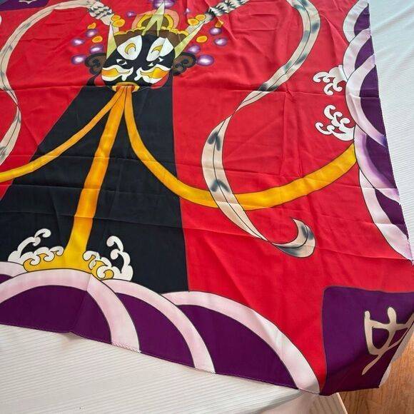 dp Silk Art To Wear Scarf - Picture 2 of 9